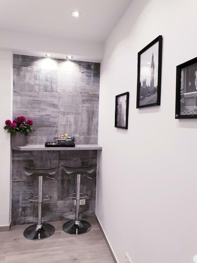 Beautiful Brand New Apartment Seaside 雅典 外观 照片